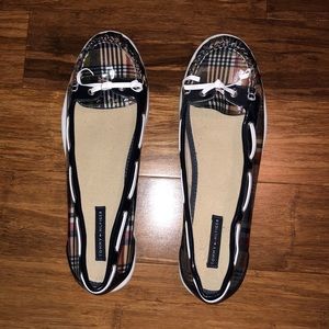 Tommy Hilfiger flats